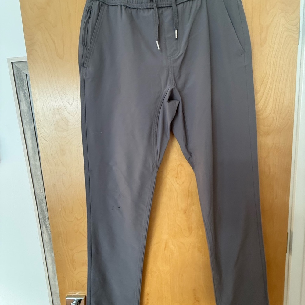 10tree Men's Gray travel Pants